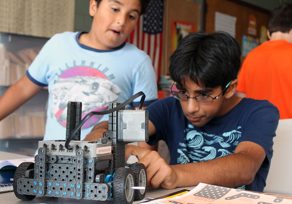 Campers building a robot